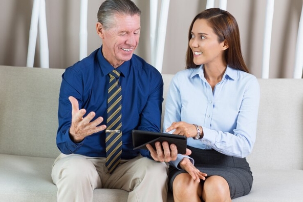 agentes de seguros ofrecen 3 canales de atenci�n directa